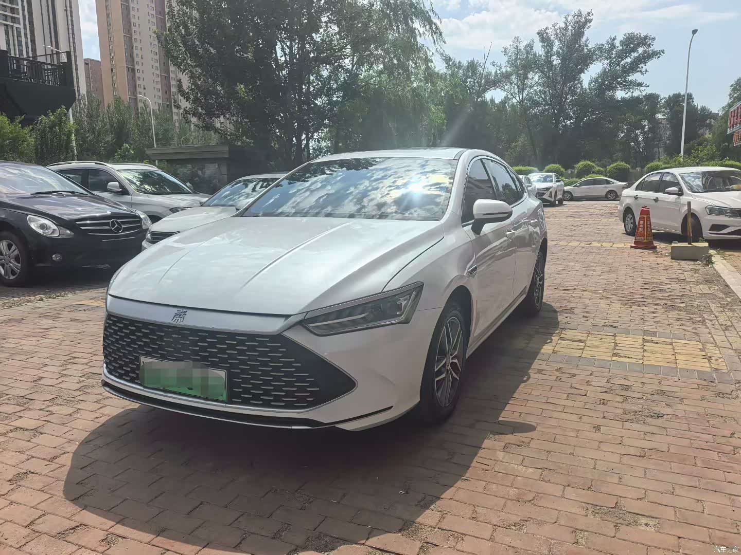 BYD Qin, 2023 1
