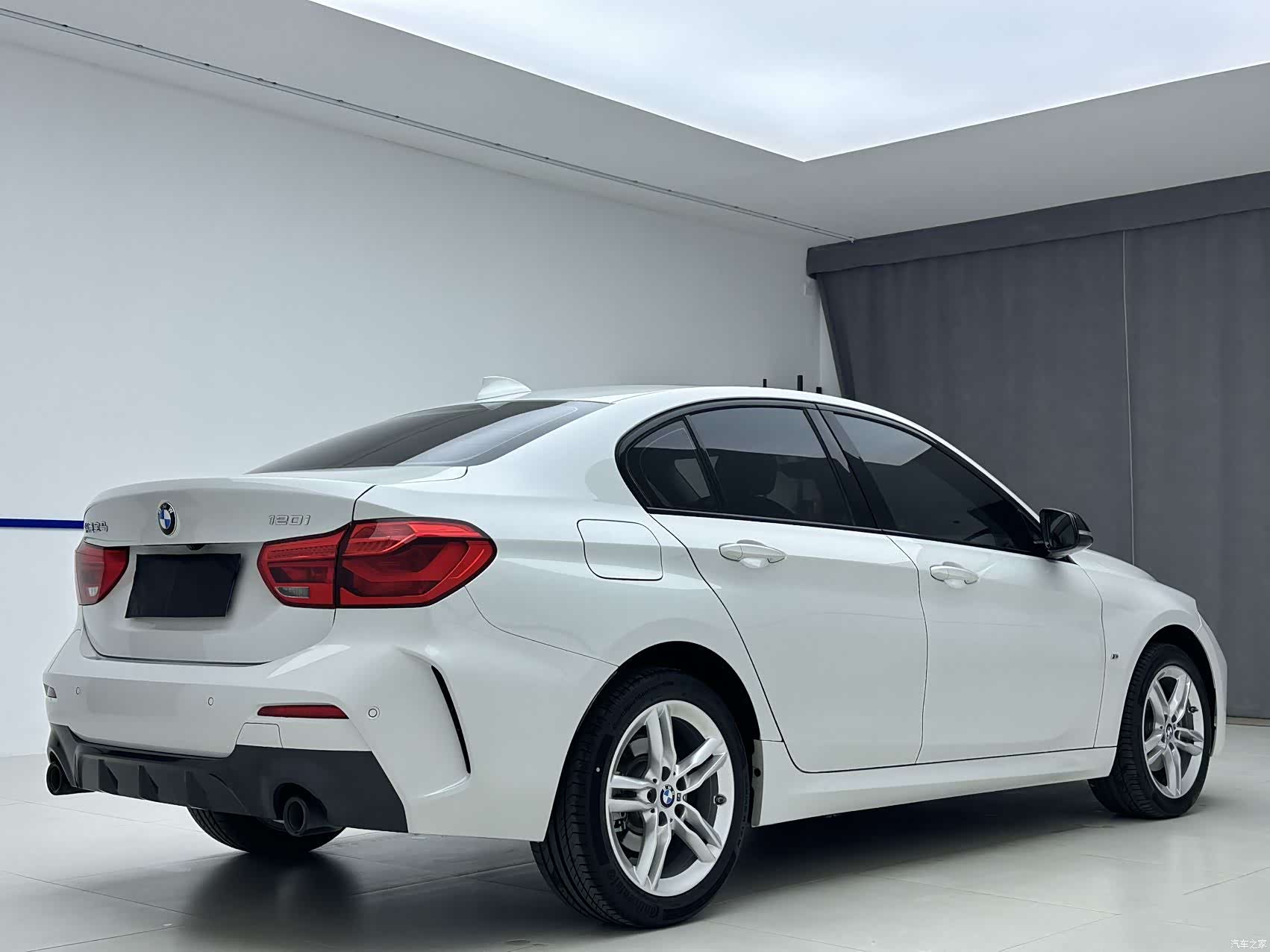 BMW 1 Series, 2022 6