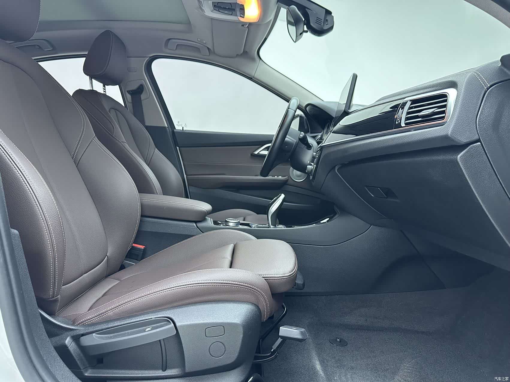 BMW 1 Series, 2022 8