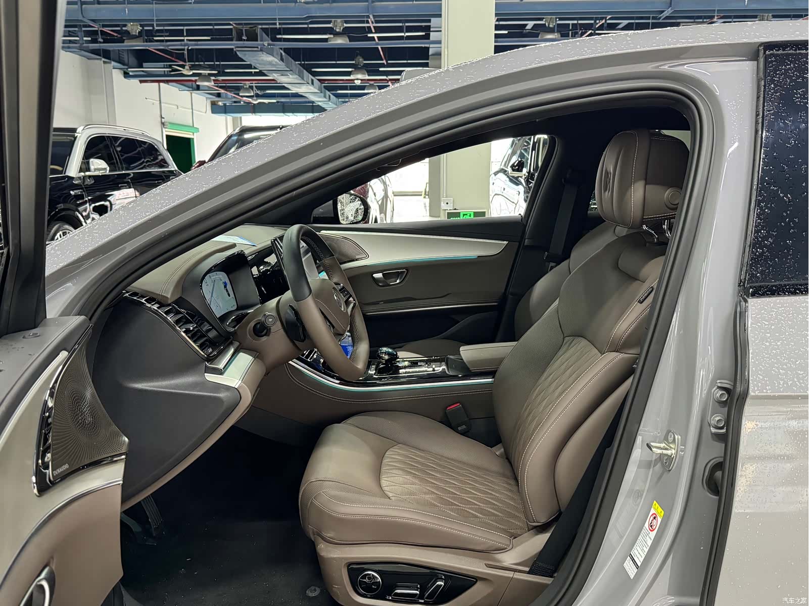 BYD Han, 2025 4