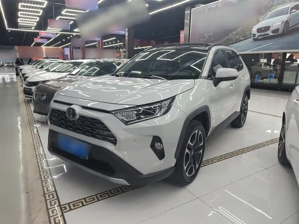 Toyota RAV4 Rongfang