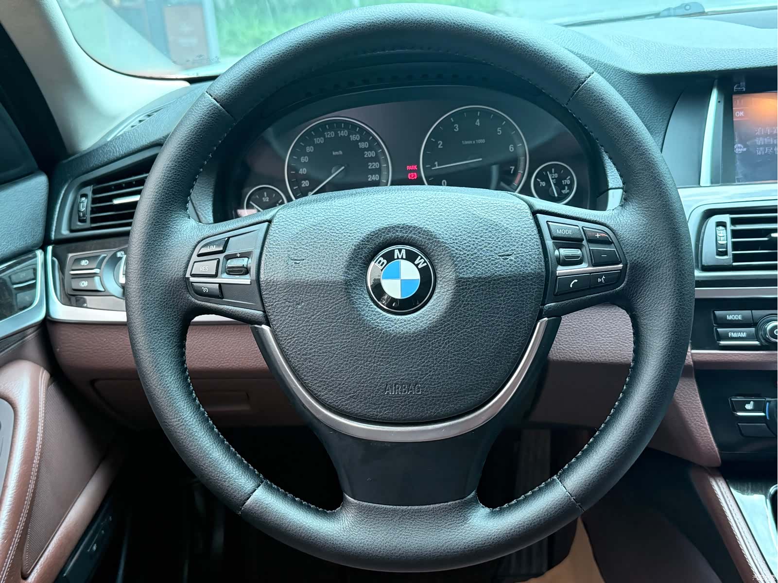 BMW 5 Series, 2016 все фото