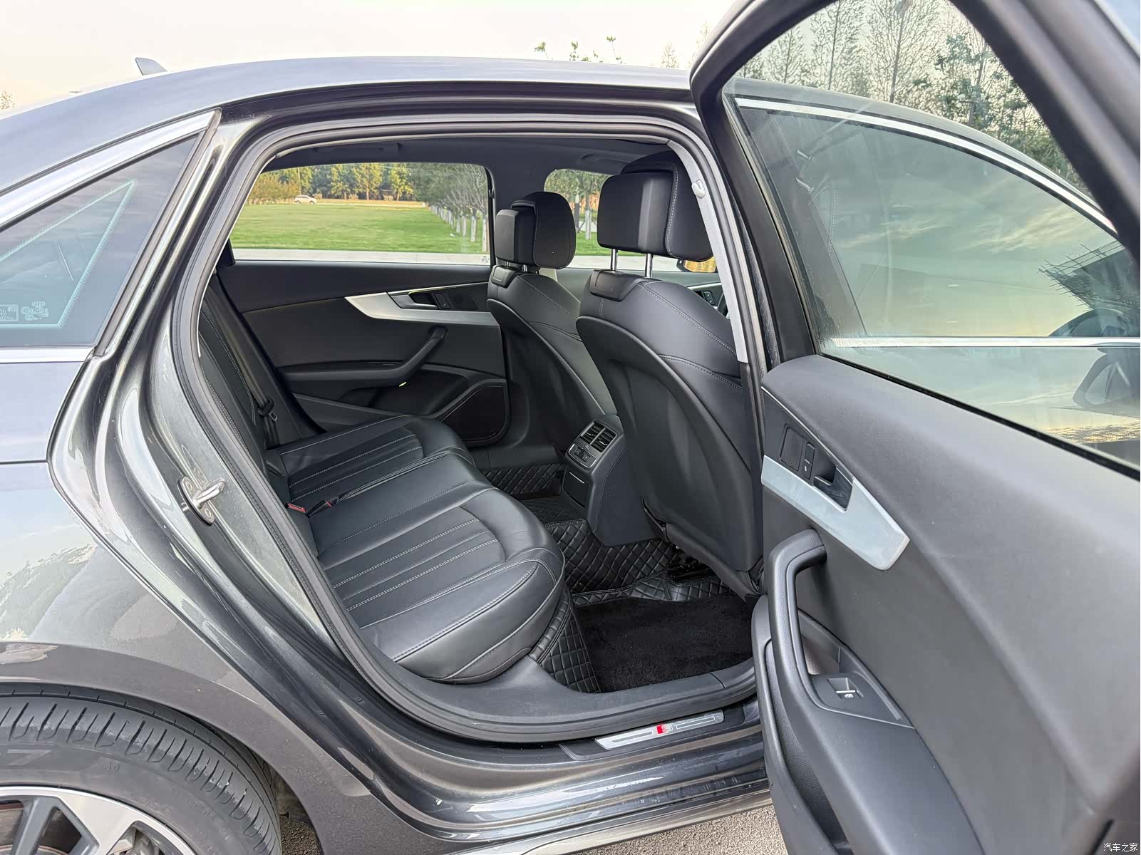 Audi A4L, 2022 12