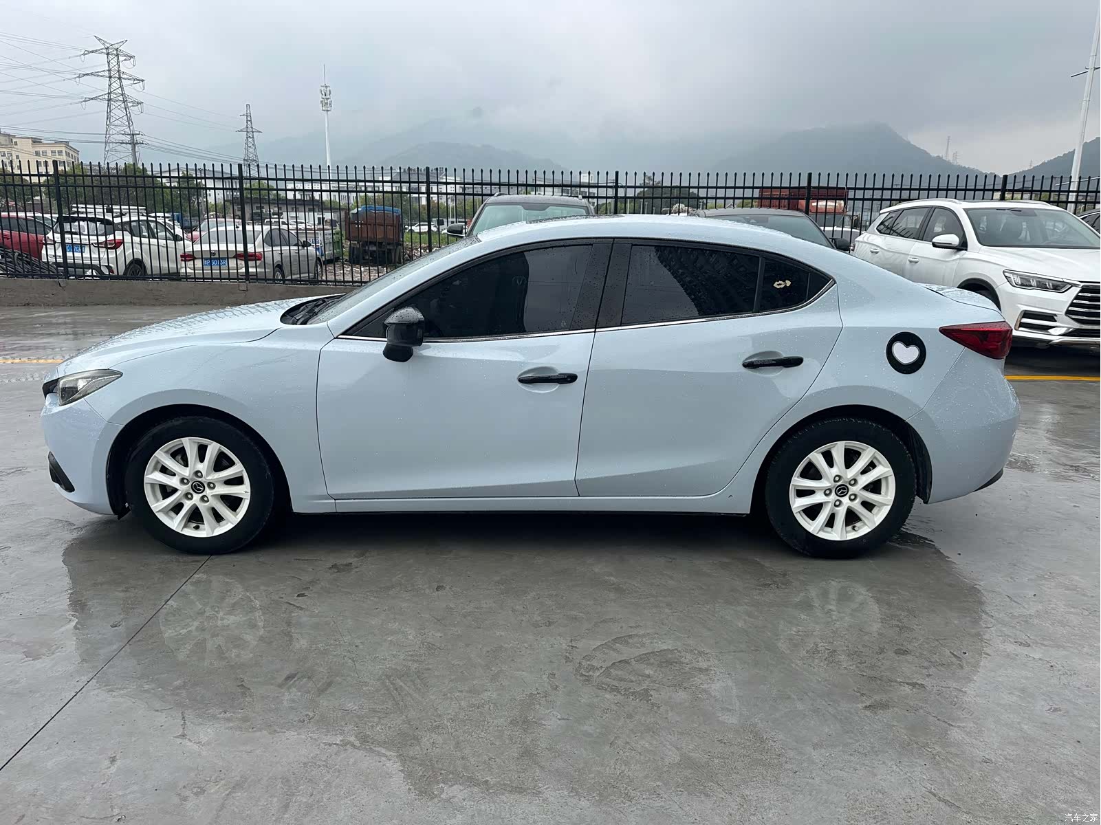 Mazda Mazda3, 2016 18