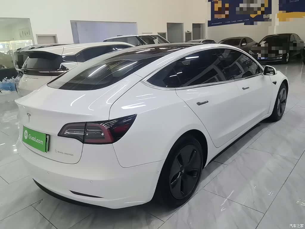 Tesla Model 3, 2020 7