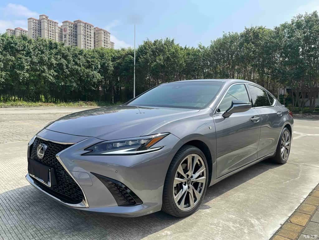 Lexus ES, 2021 2