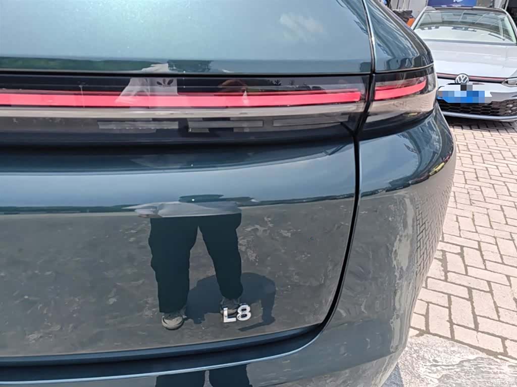 Li Auto L8, 2024 8