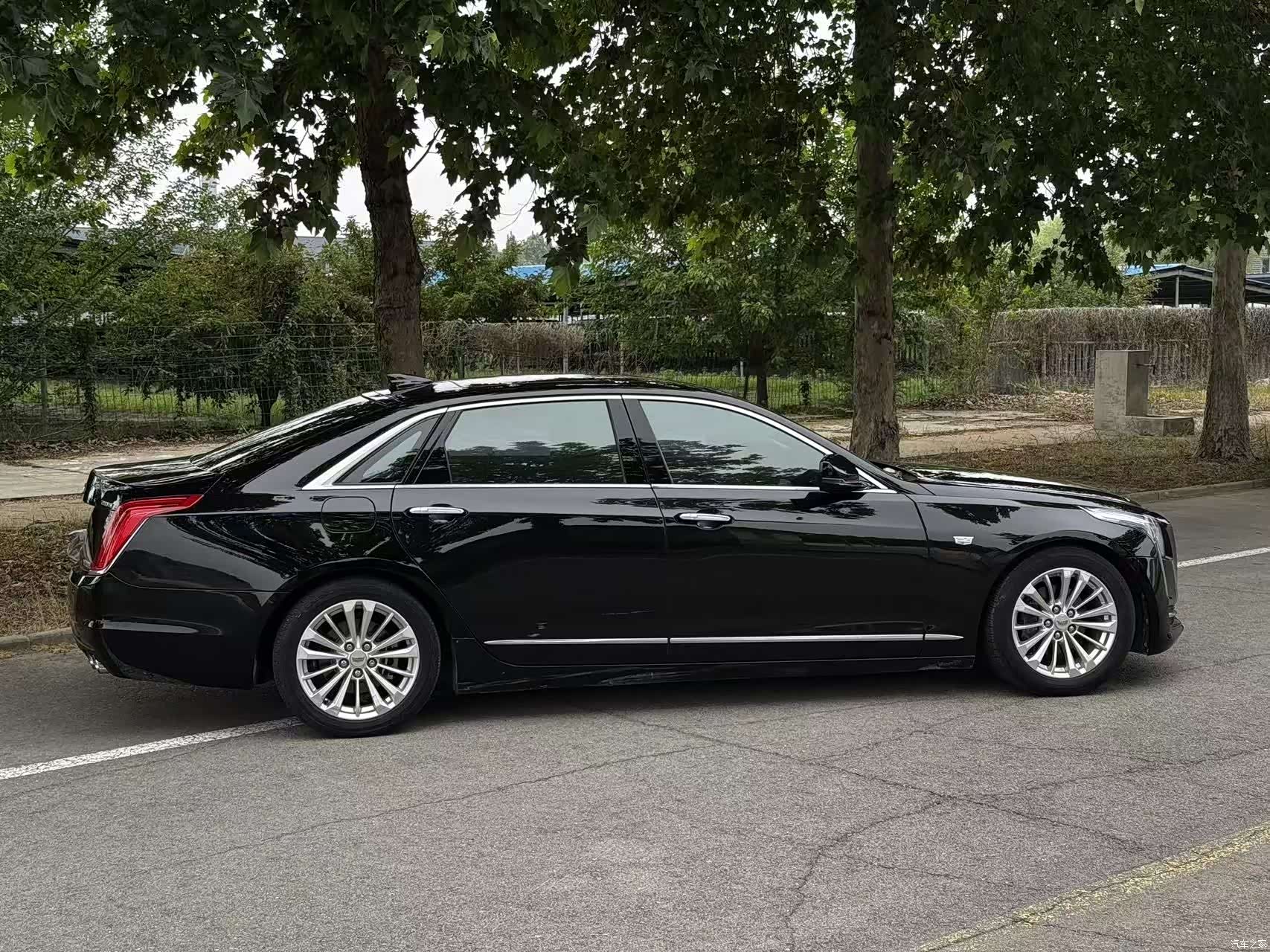 Cadillac CT6, 2016 3