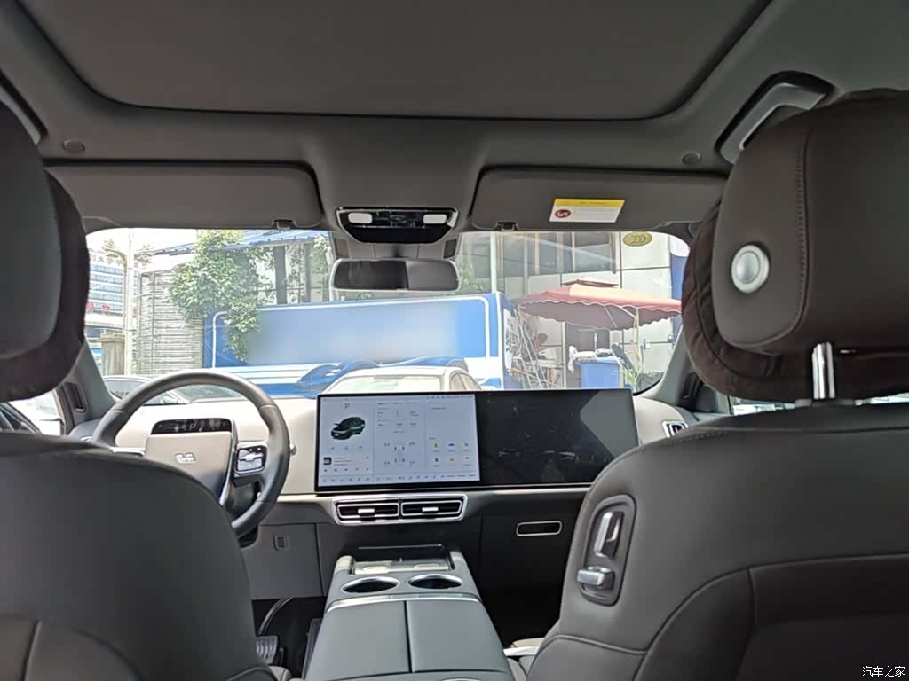 Li Auto L8, 2024 18