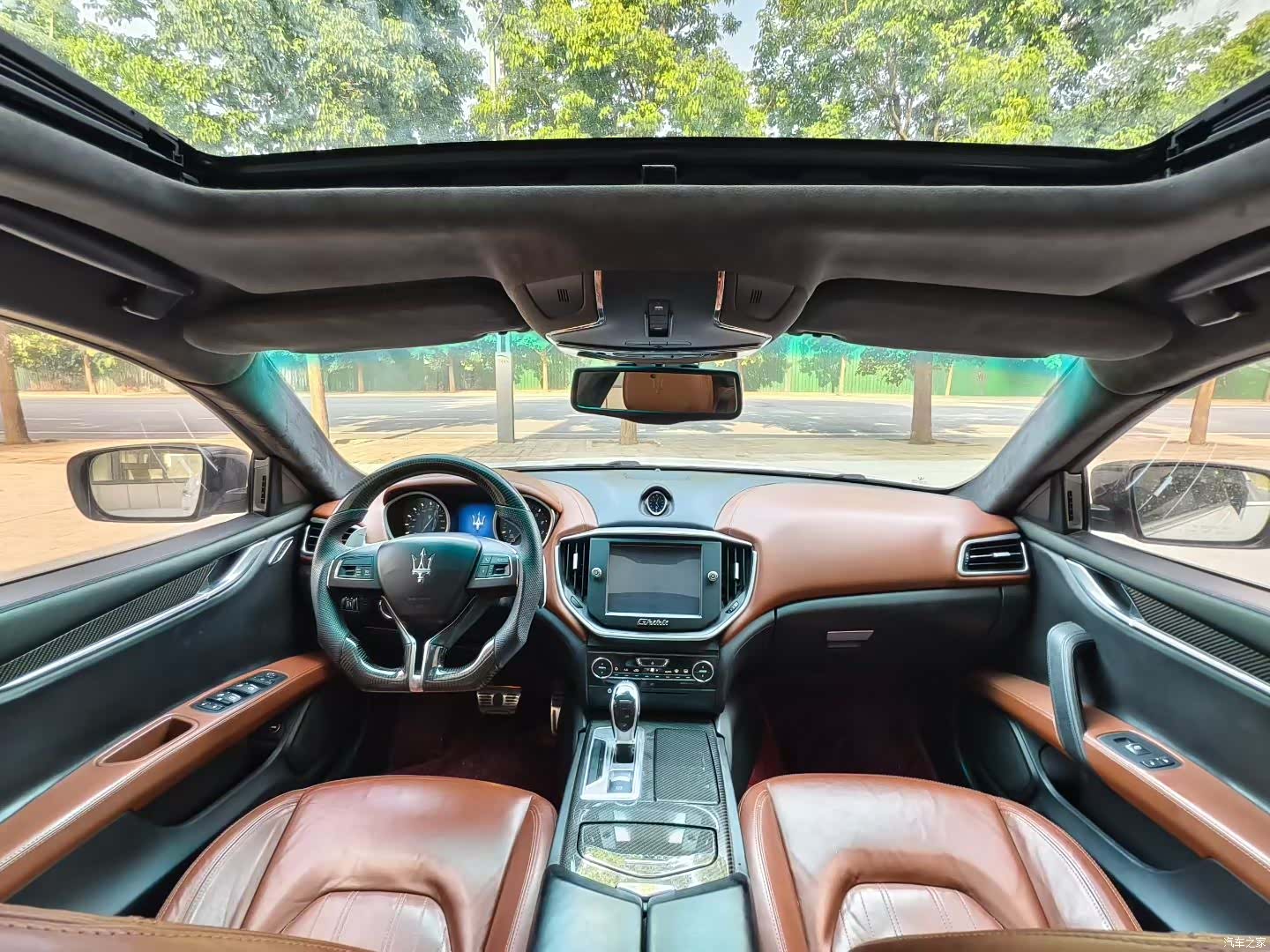 Maserati Ghibli, 2014 6