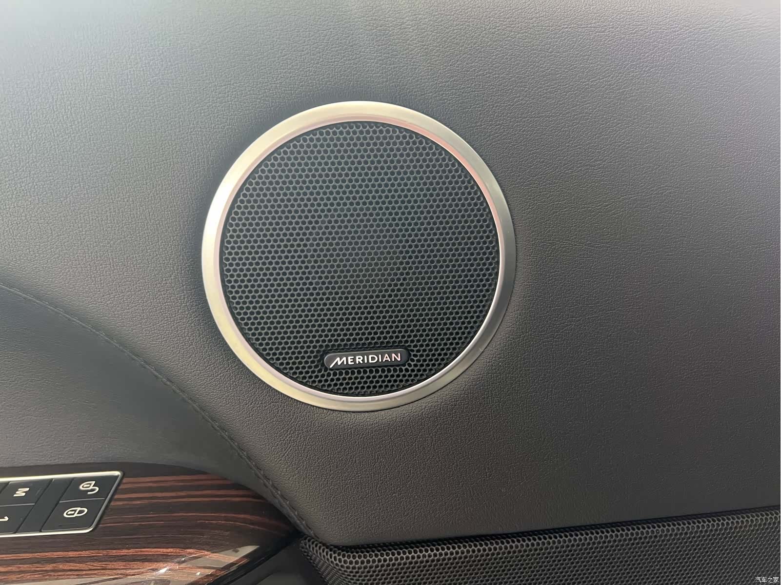 Land Rover Range Rover, 2018 все фото