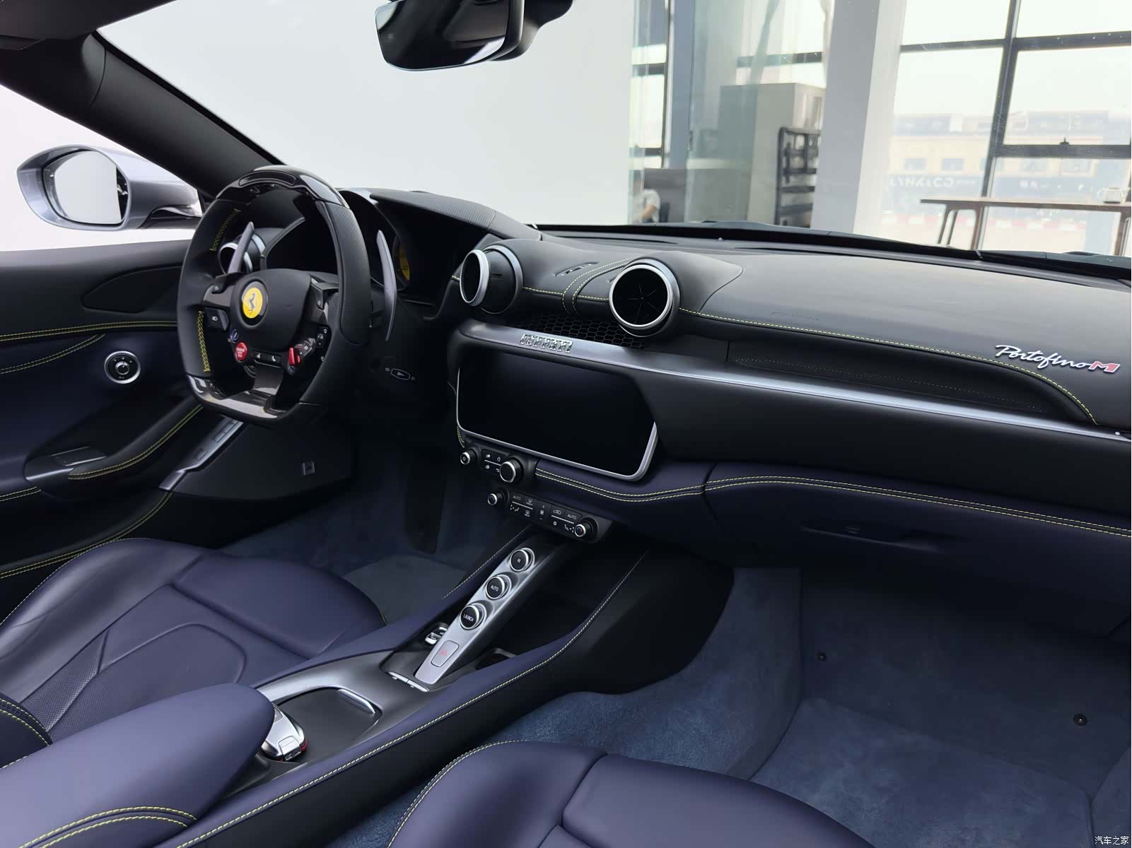 Ferrari Portofino, 2023 16