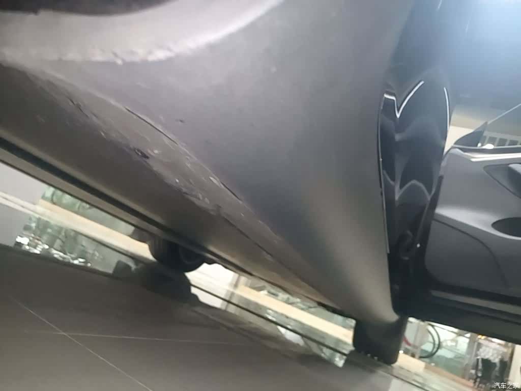 Tesla Model Y, 2023 21