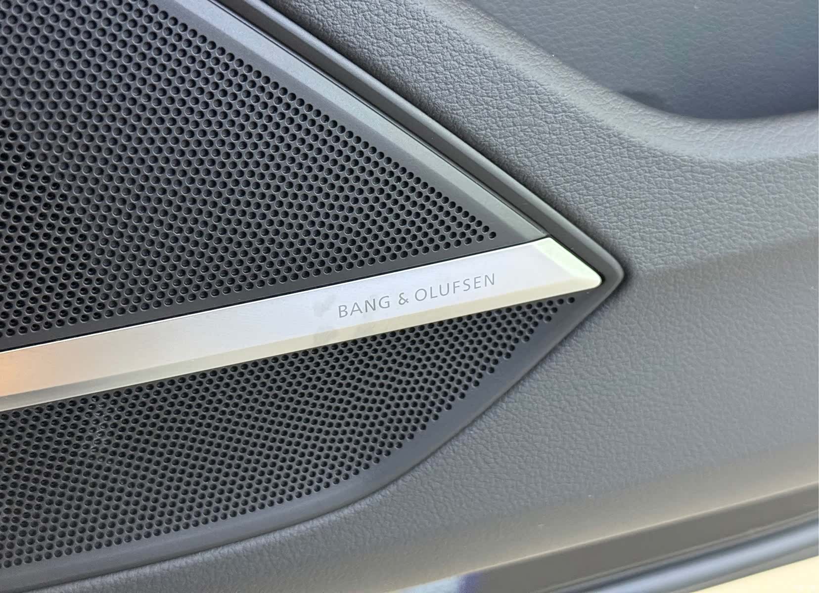 Audi A8L, 2019 13
