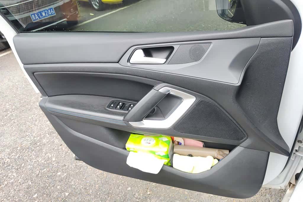 Peugeot 308, 2017 7