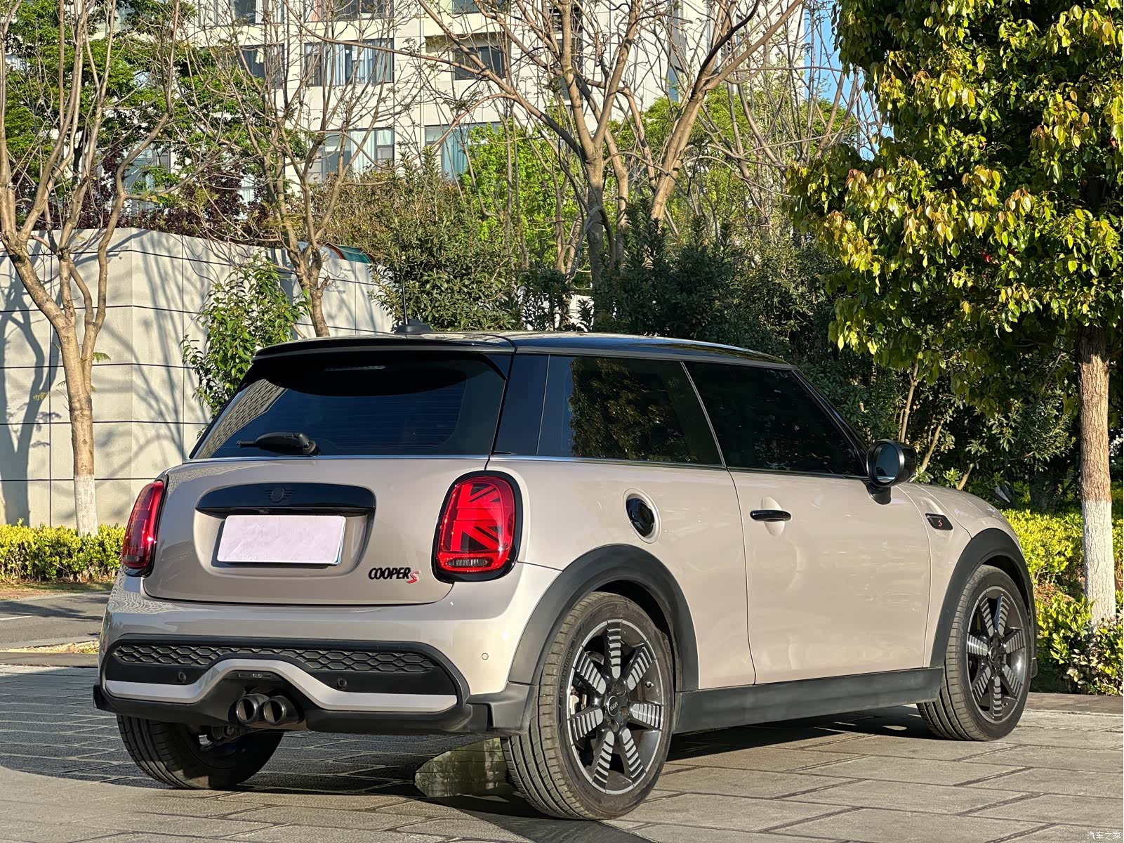 Mini Cooper, 2023 4