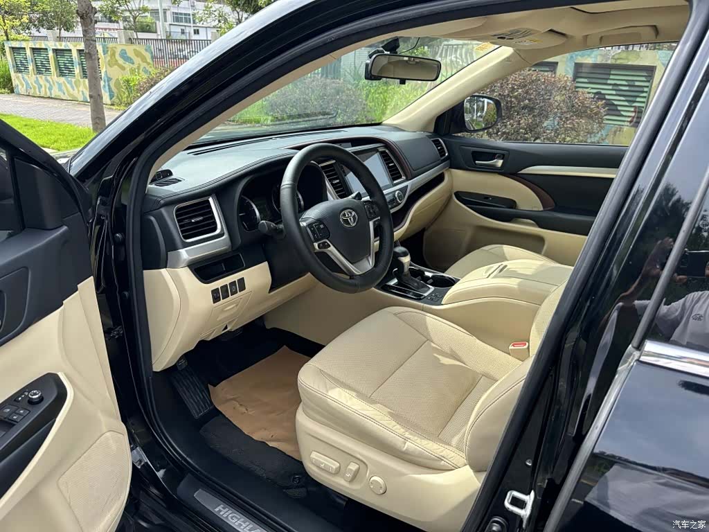 Toyota Highlander, 2017 16