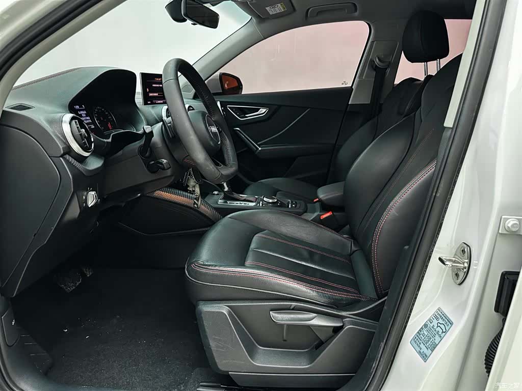 Audi Q2L, 2022 19