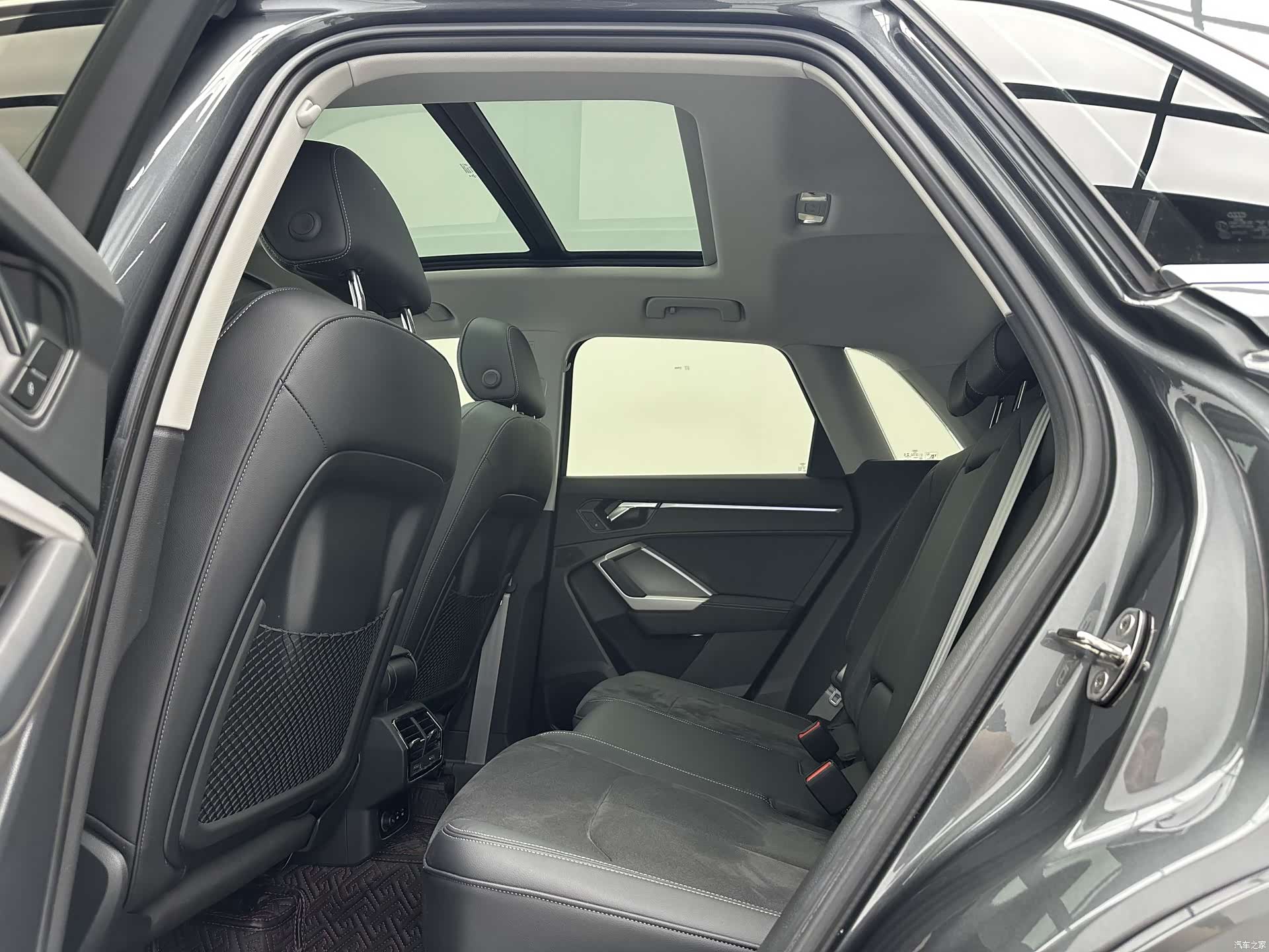 Audi Q3, 2022 6