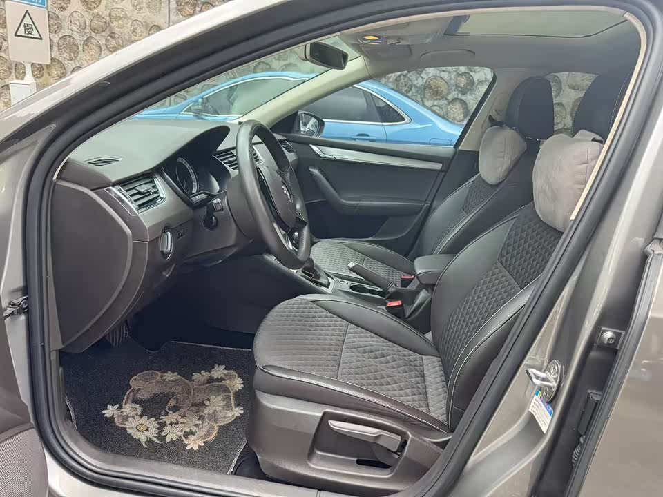 Skoda Octavia Skoda Octavia