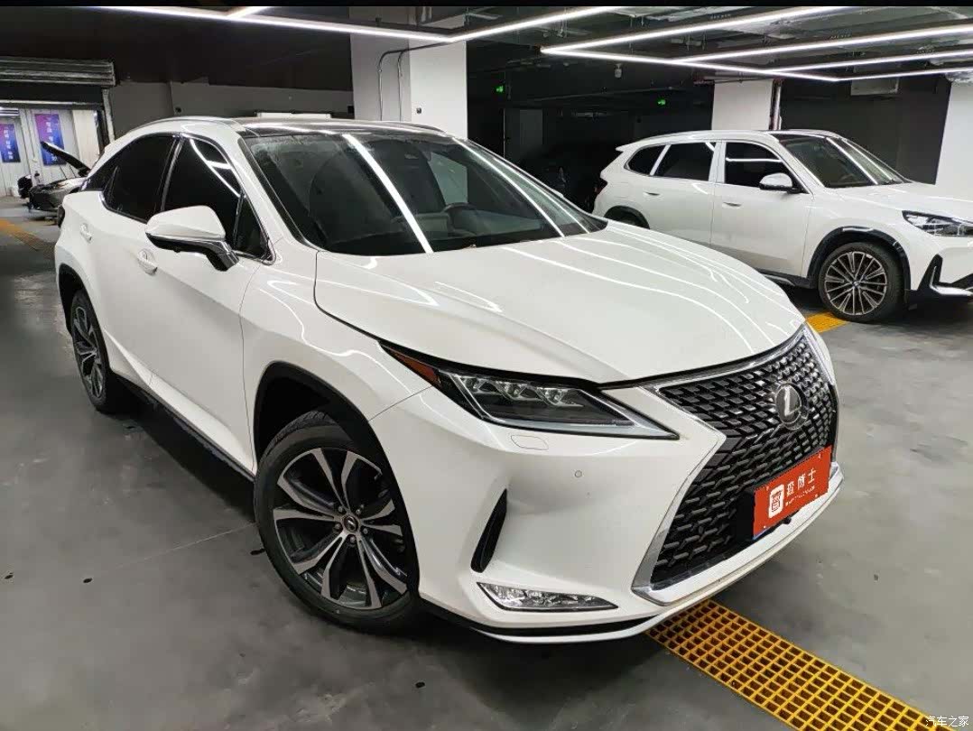 Lexus RX, 2022 1