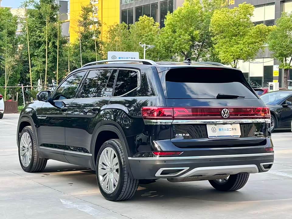 Volkswagen Tourang
