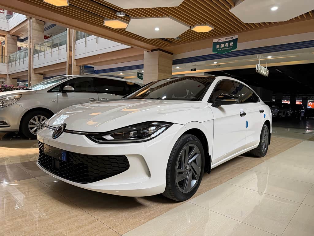 Volkswagen Lamando