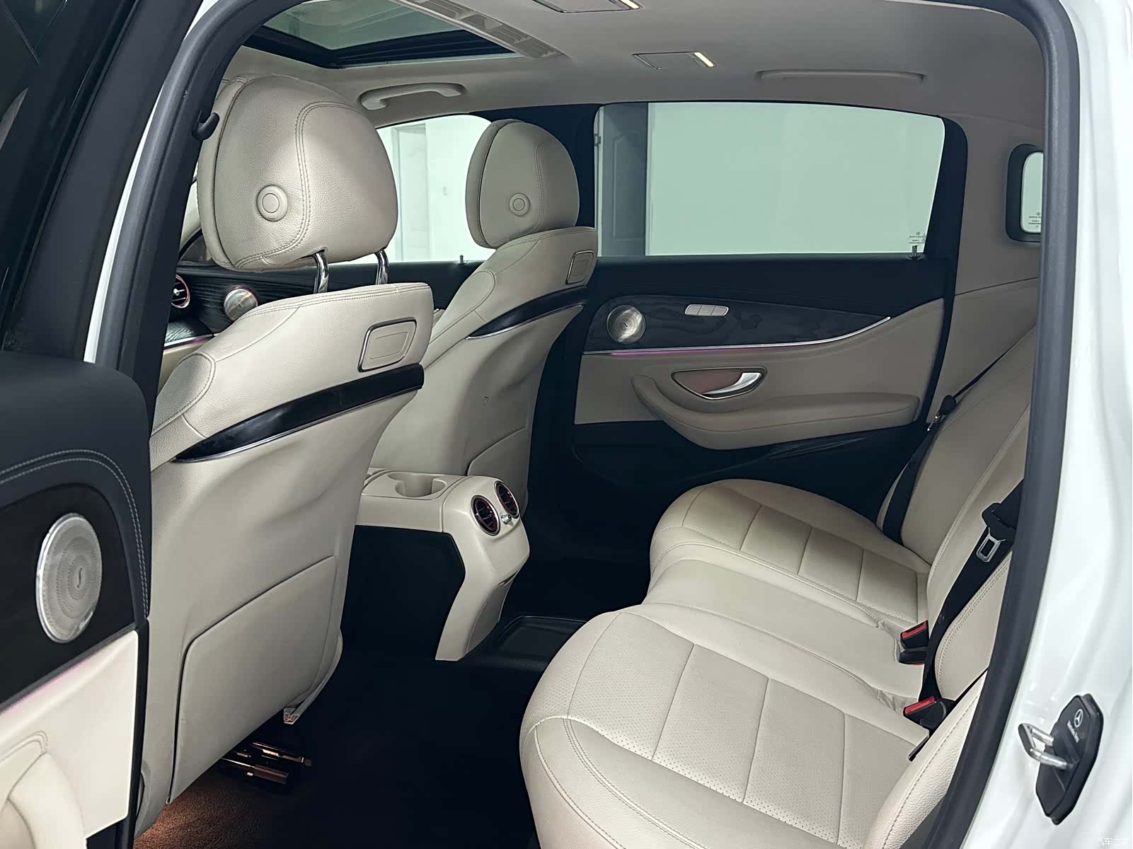 Mercedes-Benz E-Class, 2018 все фото
