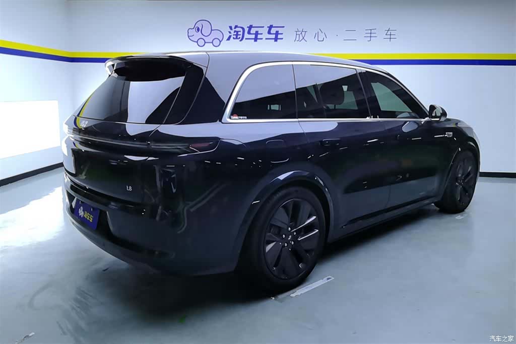 Li Auto L8, 2024 3