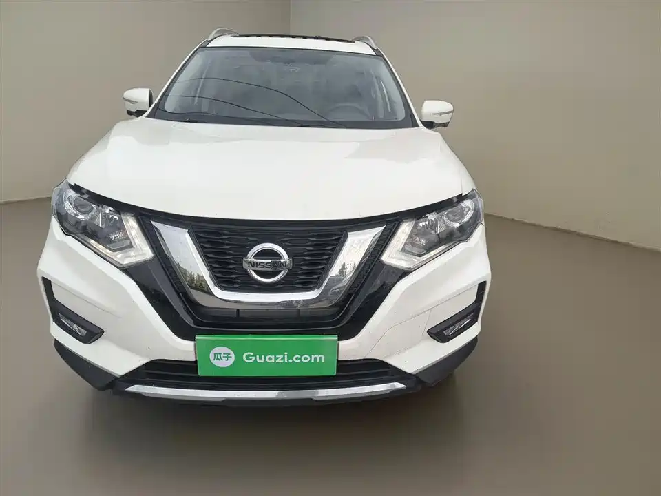 Nissan Qijun