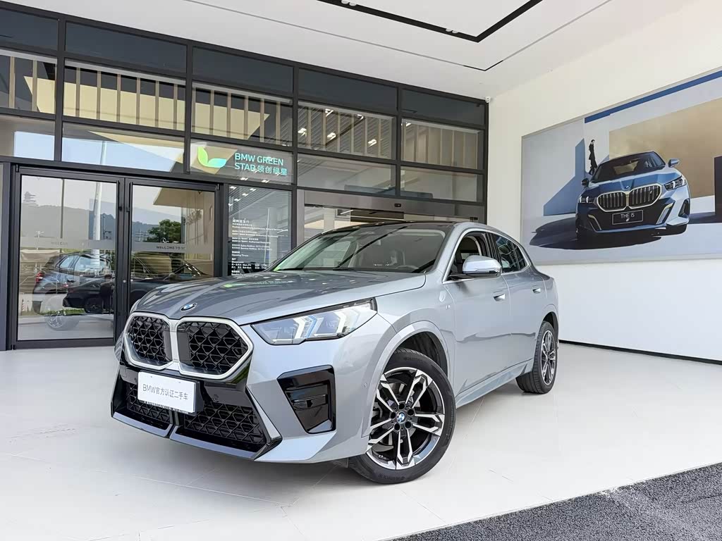 BMW X2
