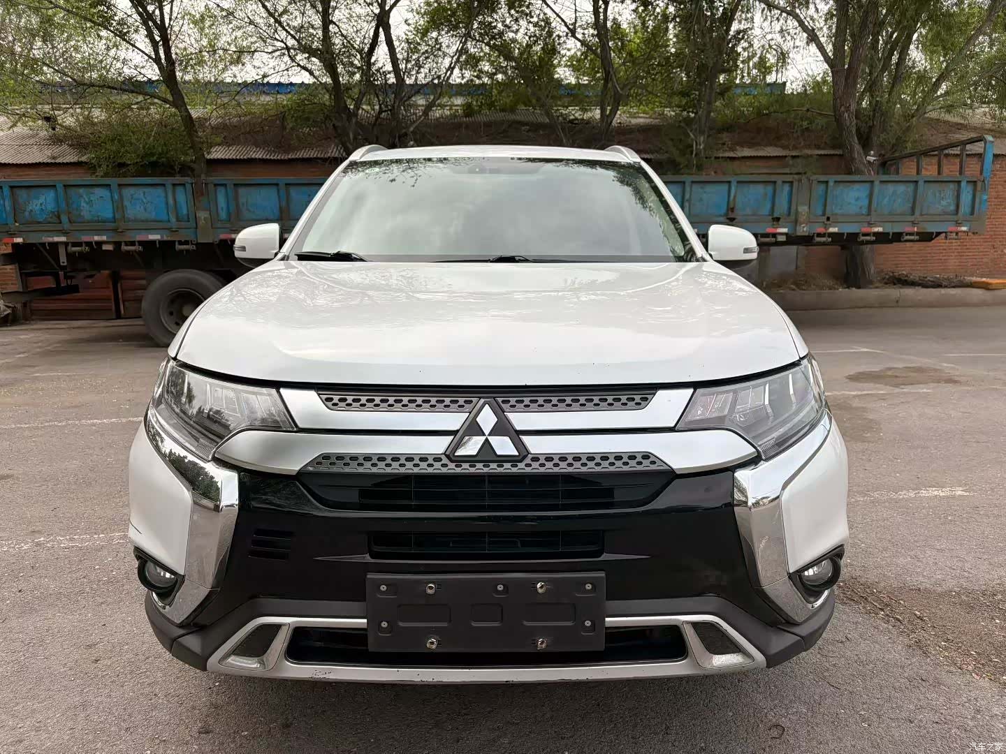 Mitsubishi Outlander, 2021 2