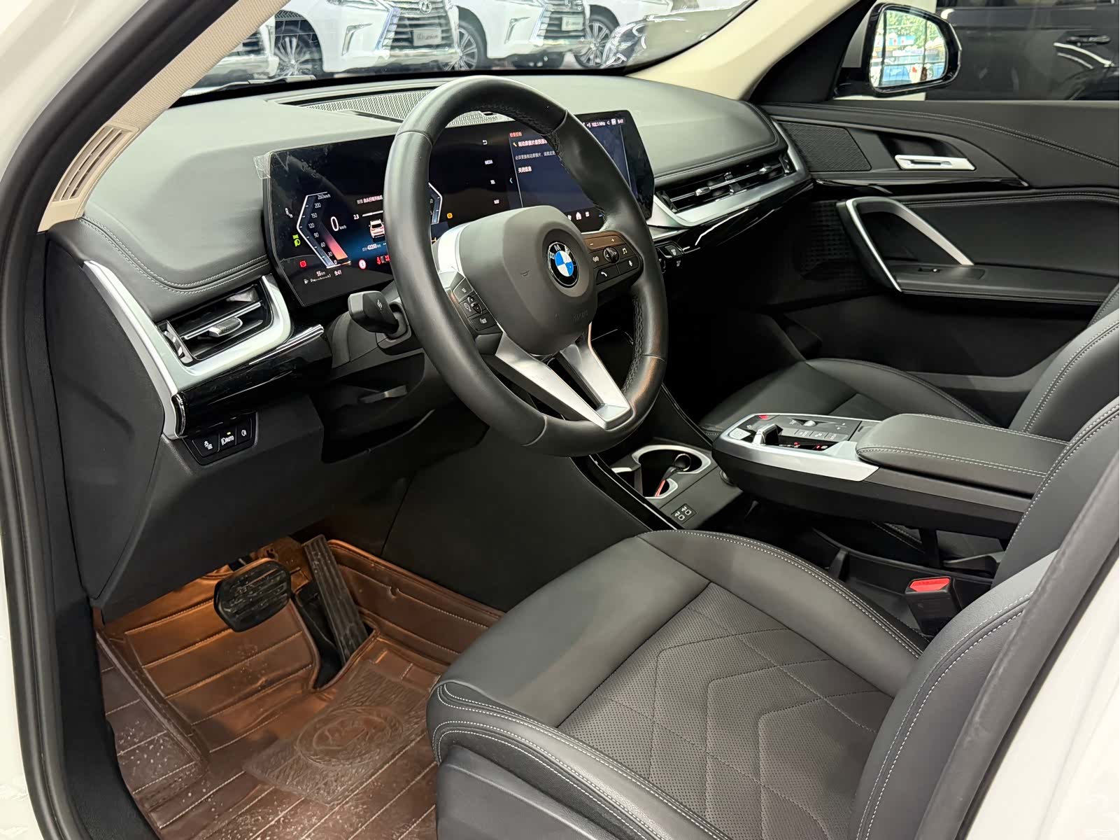 BMW X1, 2023 4