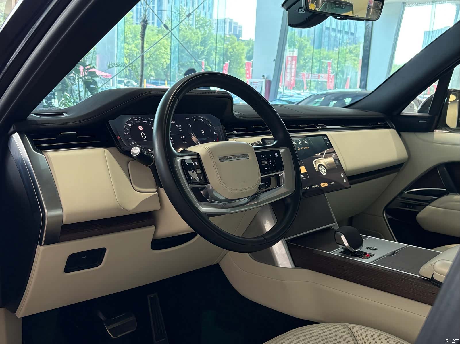 Land Rover Range Rover, 2023 10