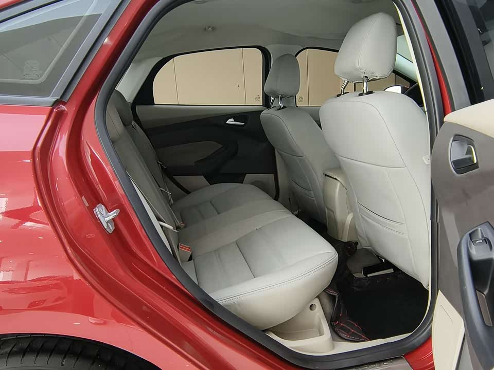 Ford Fox