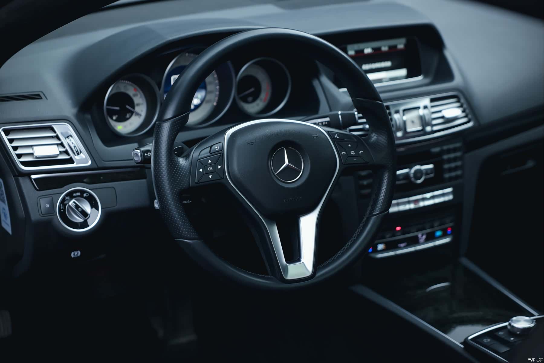 Mercedes-Benz E-Class, 2014 9