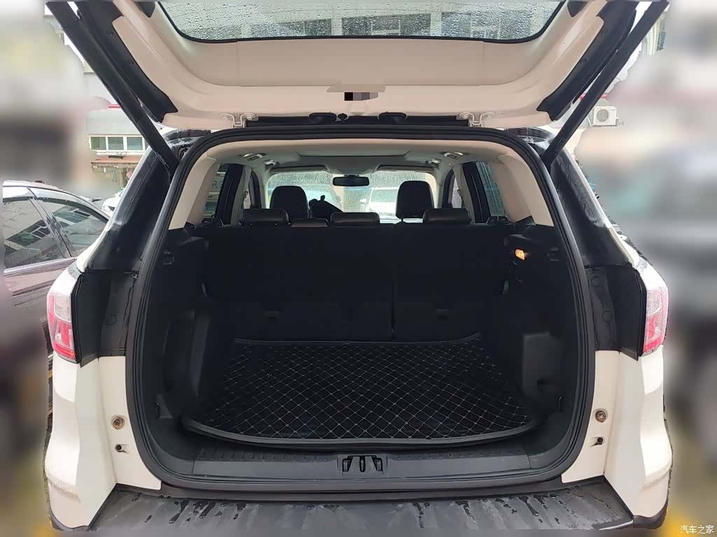 Ford Kuga, 2017 15