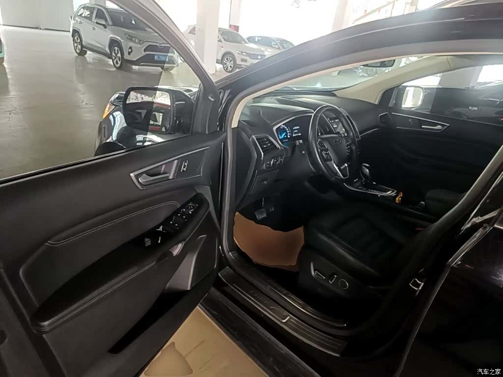 Ford Edge, 2017 16
