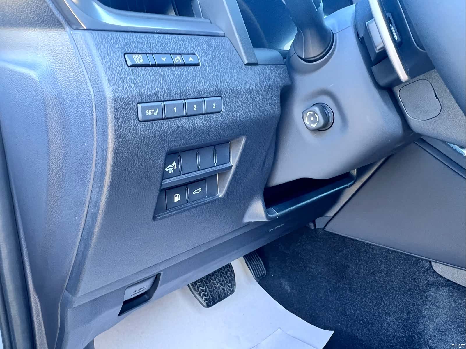 Lexus GX, 2025 16