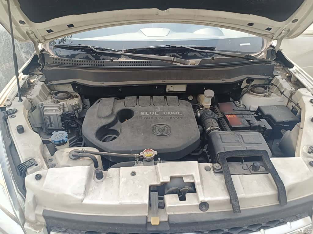 Changan CS35, 2015 16