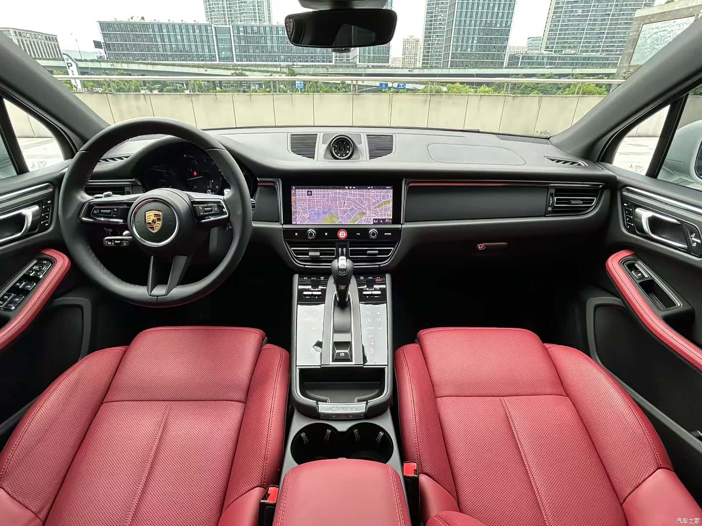 Porsche Macan, 2022 4
