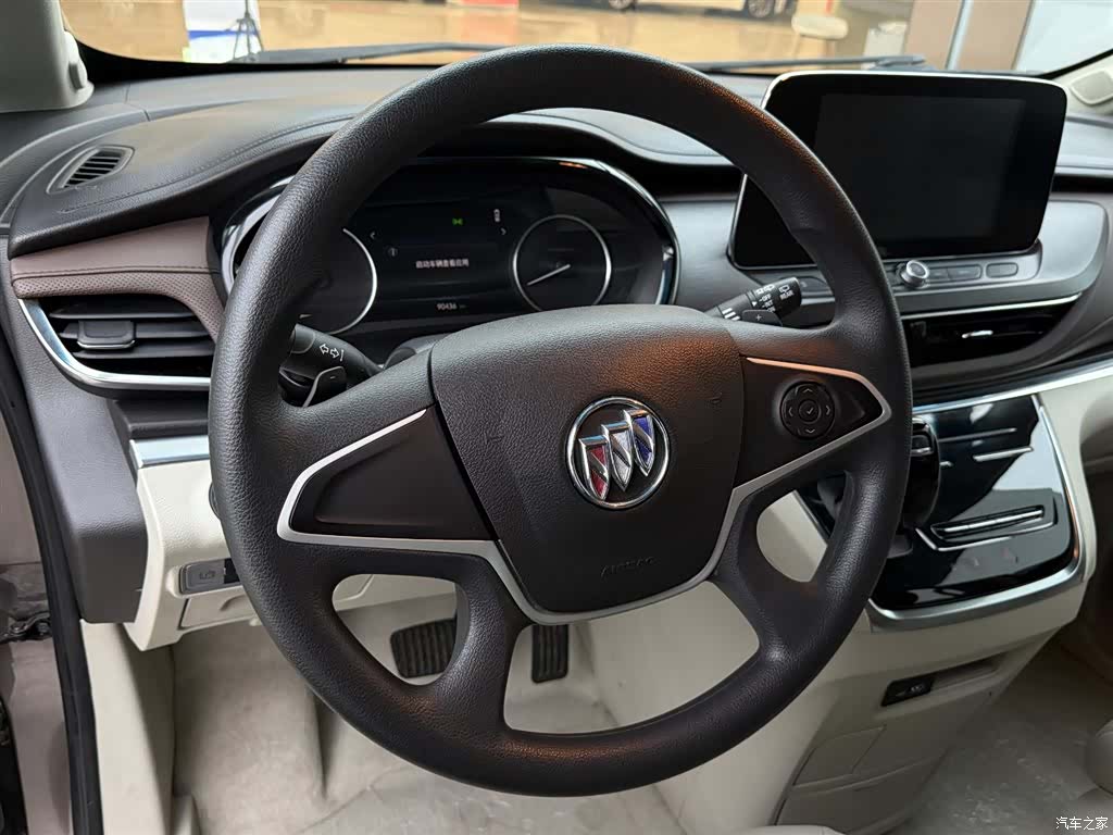 Buick GL8, 2022 7