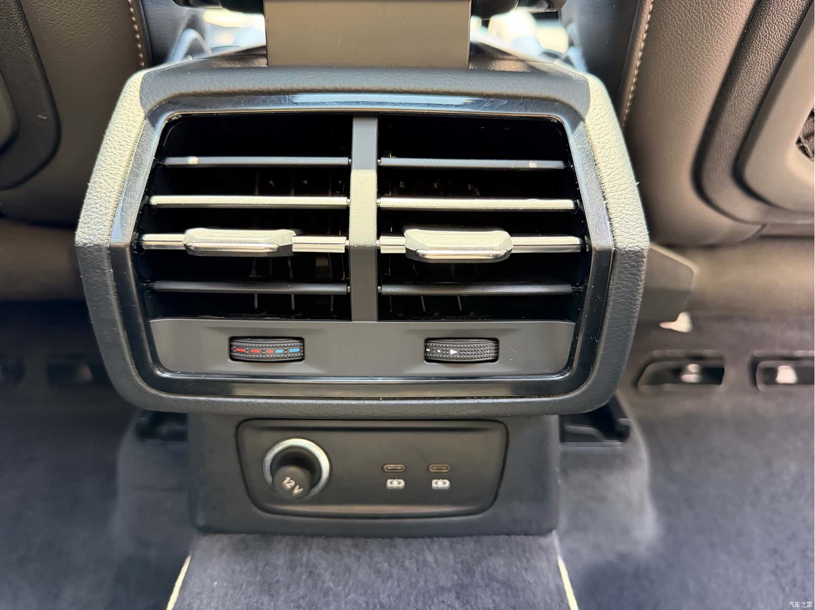 Audi Q3, 2023 7