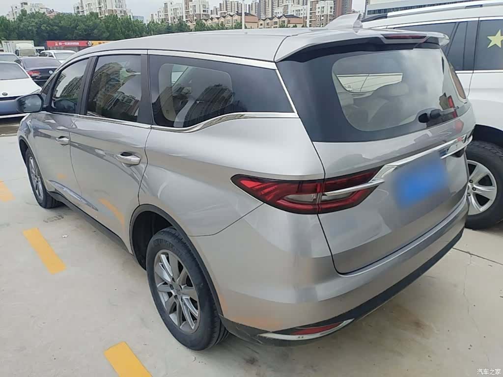 Geely Jiaji, 2021 все фото