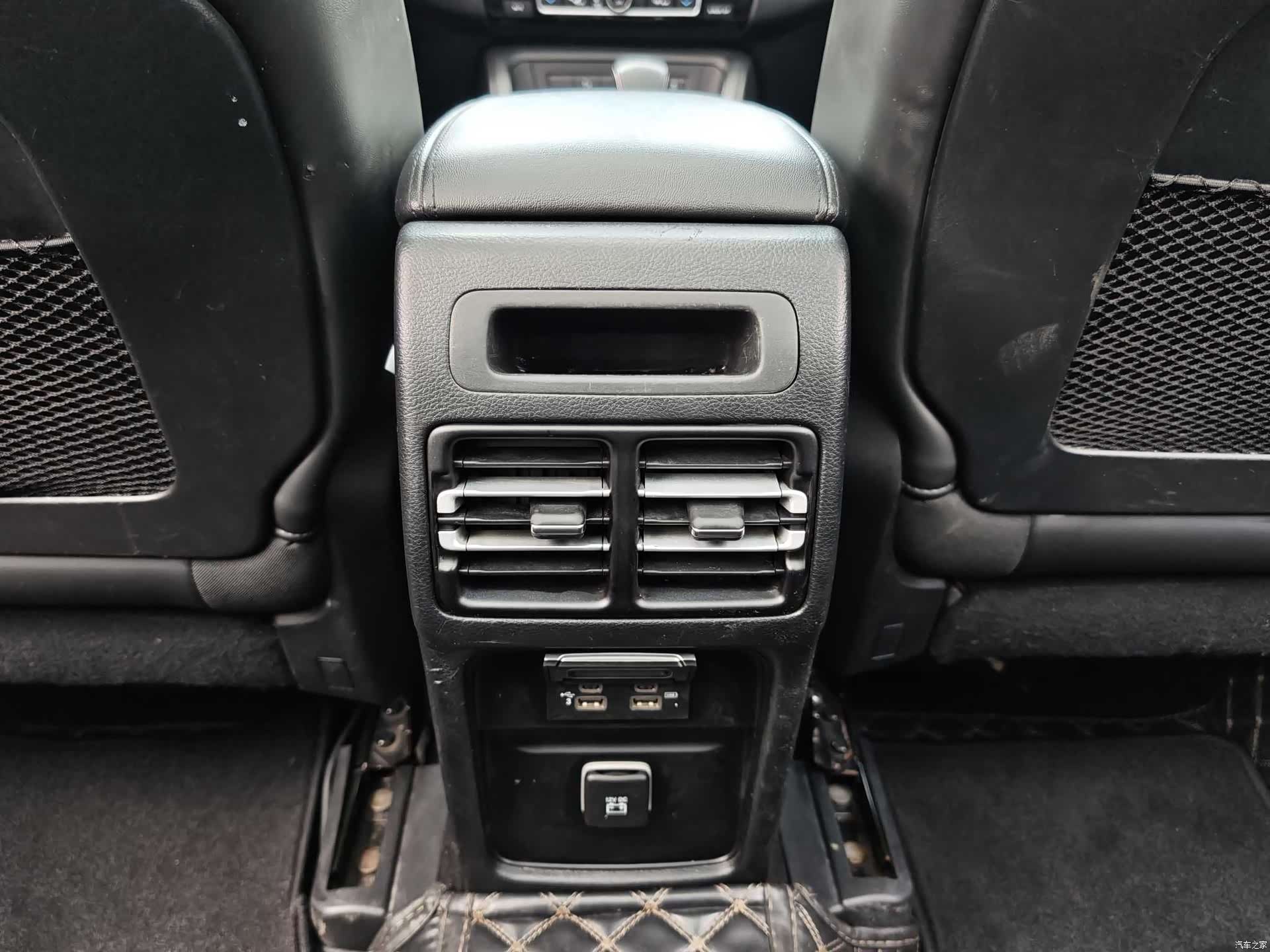 Jeep V, 2019 27
