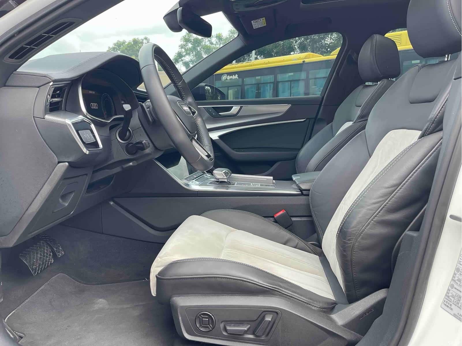 Audi A6L, 2020 7
