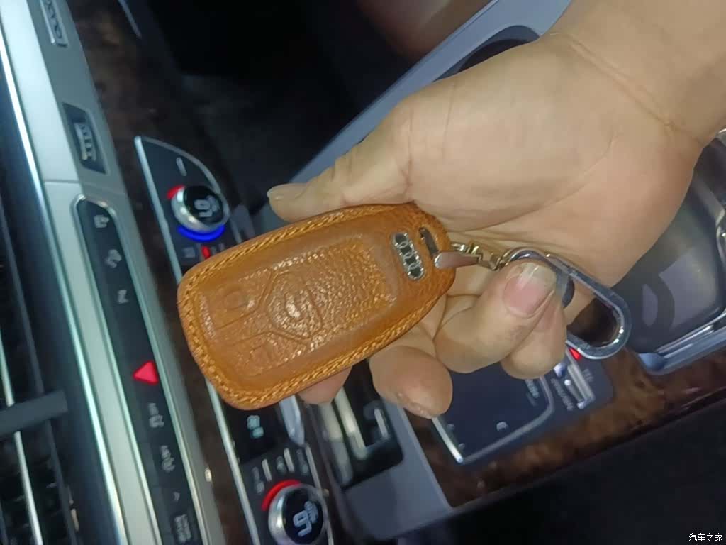 Audi Q7, 2017 9