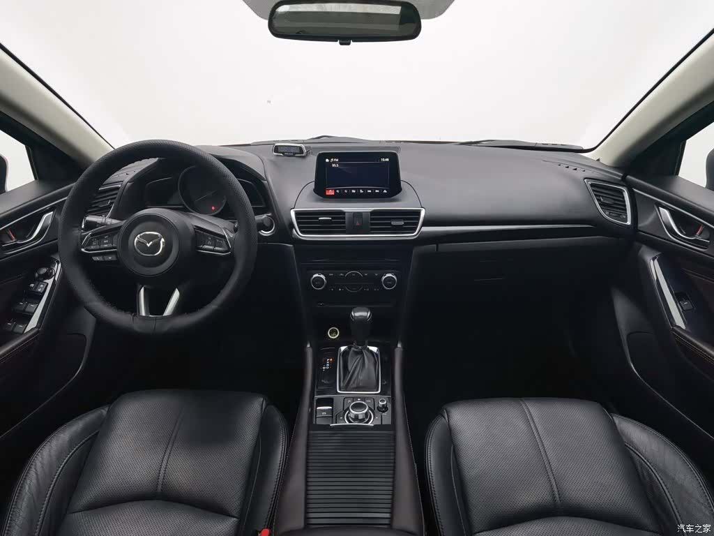 Mazda Mazda3, 2018 все фото