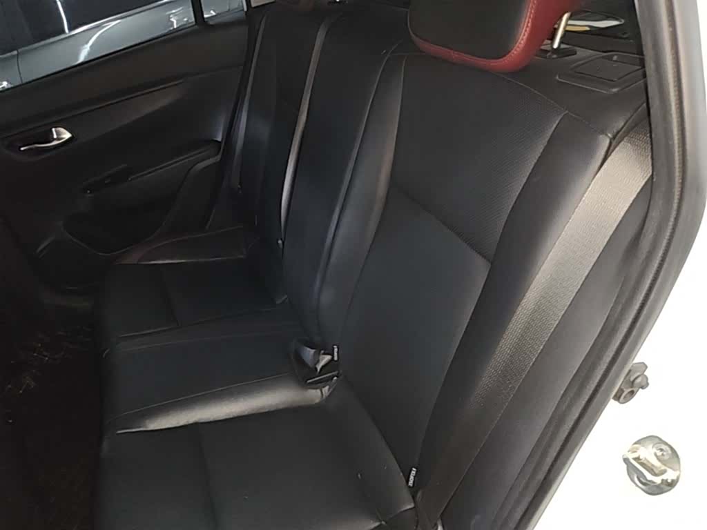 Kia KX, 2018 17