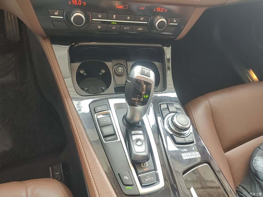 BMW 5 Series, 2015 14